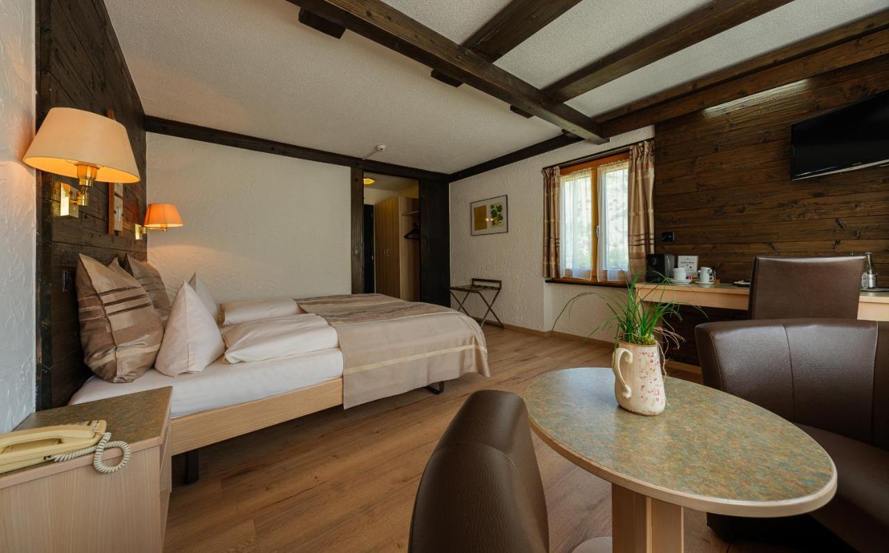 Relais Bayard Hotel Leuk Exterior photo